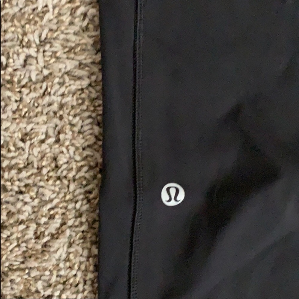 lululemon leggings - Picture 2 of 4